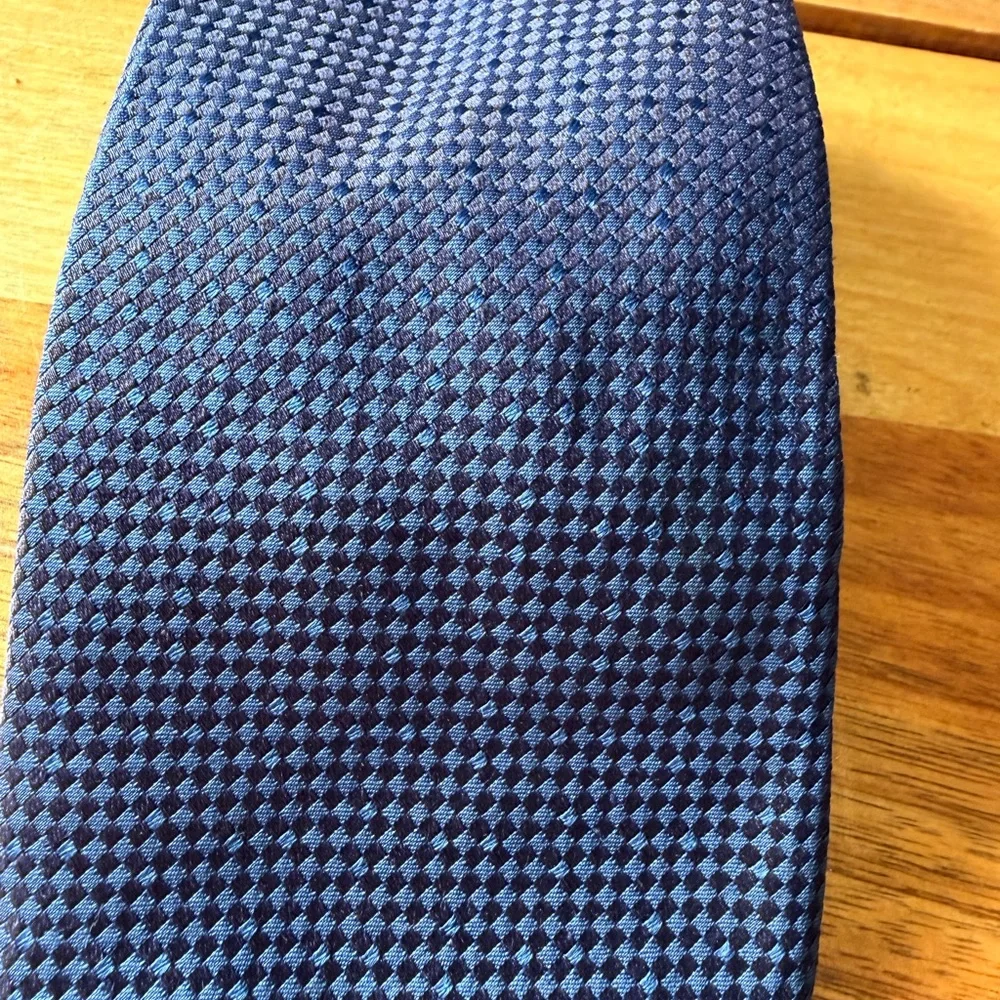 Drake’s Navy Knit Tie - Deep Blue Textured Silk